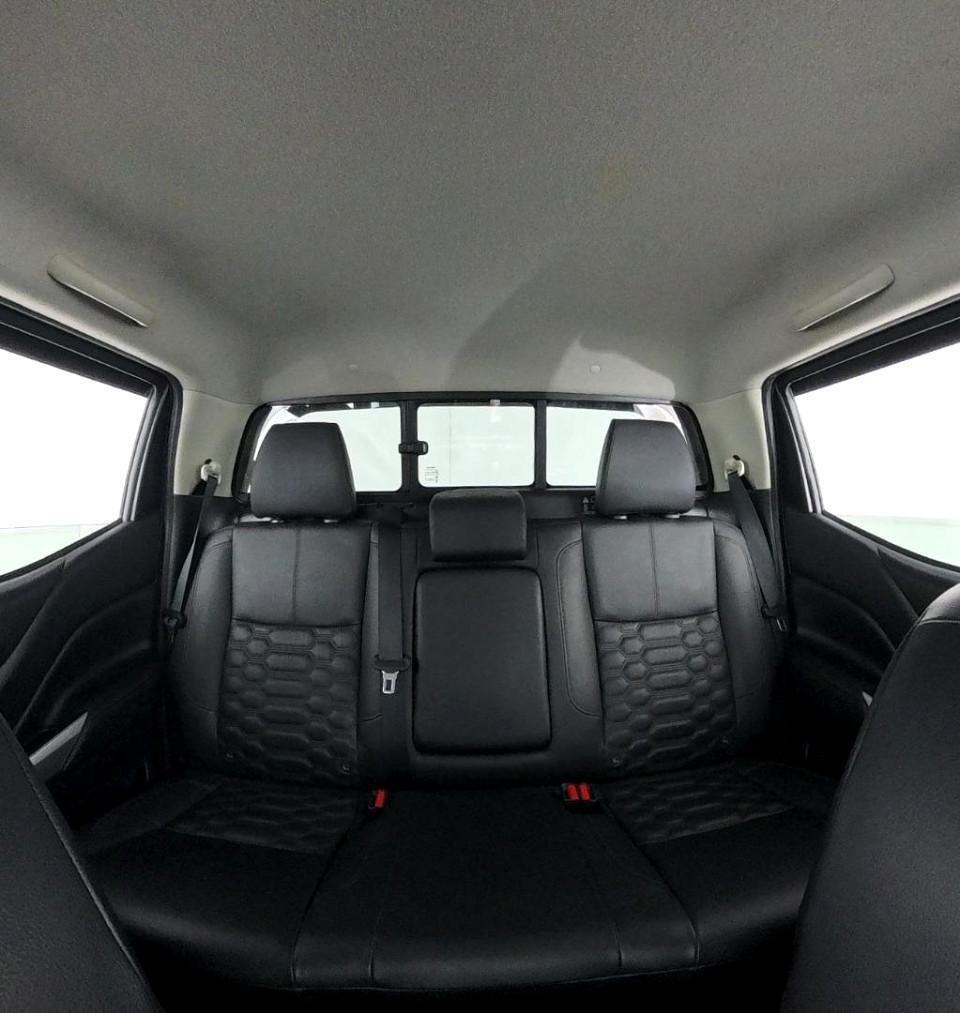 2023 NISSAN NAVARA 2.5D LE 4X2 D CAB AT