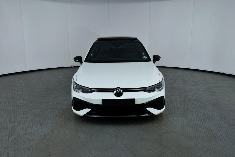2025 VOLKSWAGEN GOLF 8 2.0 GTI R