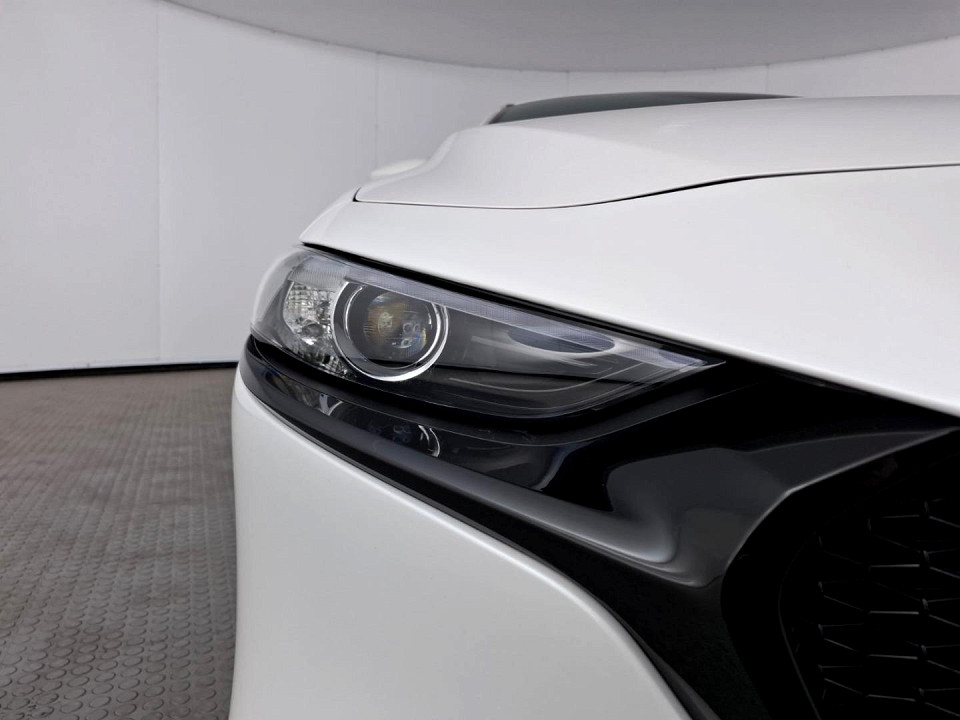 2026 MAZDA MAZDA3 HATCH 1.5 DYNAMIC EDITION FWD AT