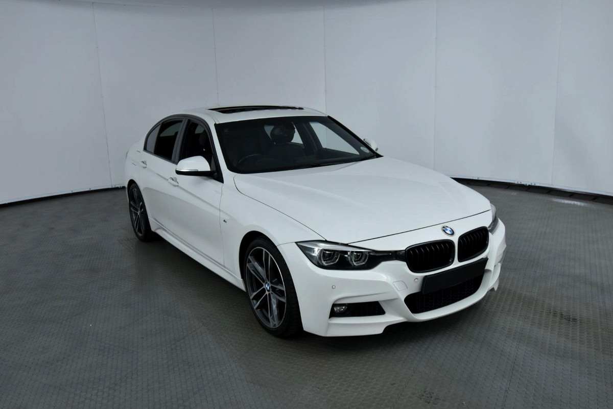 2018 BMW 3 SERIES SEDAN 320i M SPORT STEPTRONIC