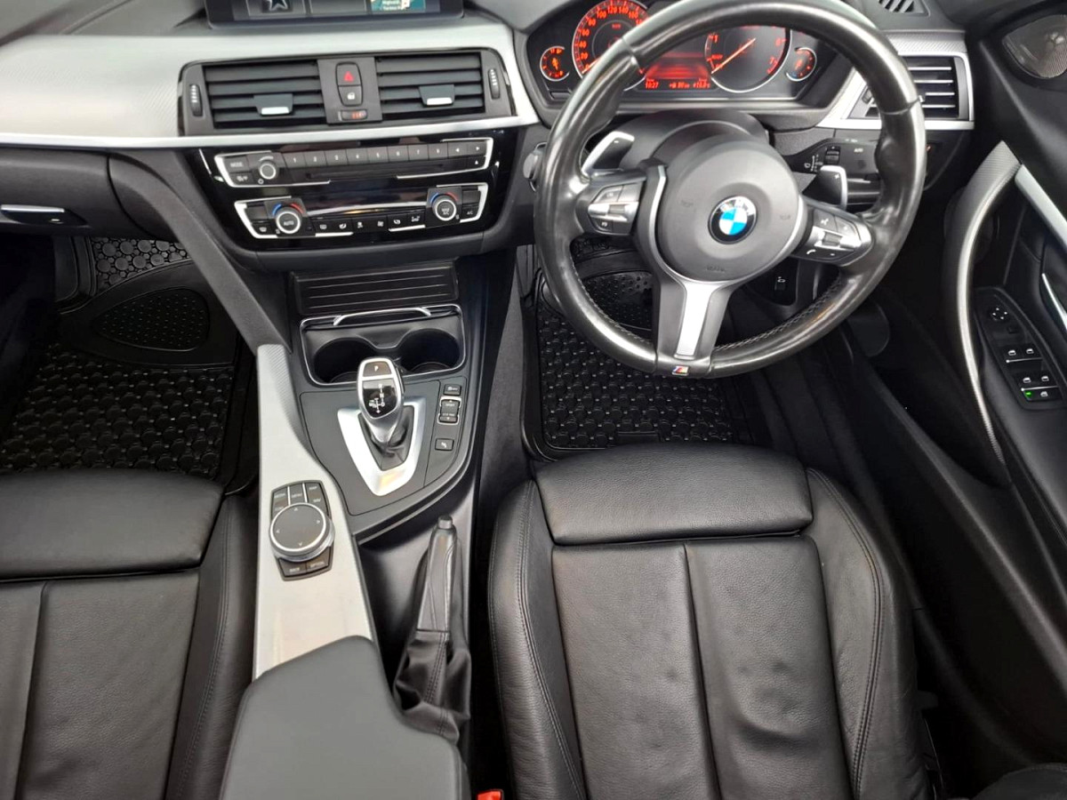 2018 BMW 3 SERIES SEDAN 320i M SPORT STEPTRONIC