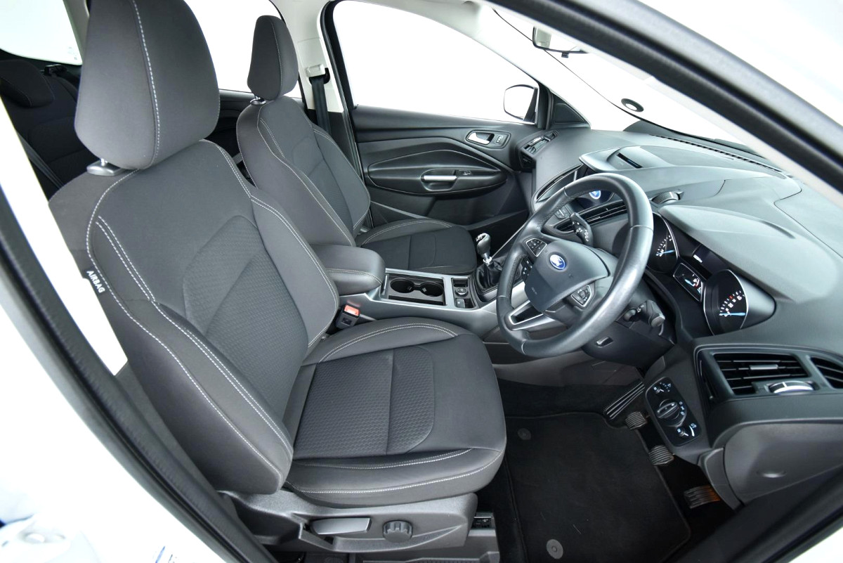 2021 FORD KUGA 1.5 ECOBOOST AMBIENTE FWD