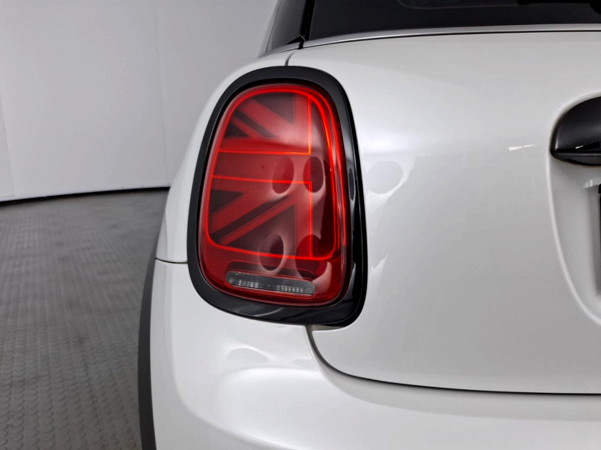 2025 MINI HATCH 3-DOOR JCW SPORTS STEPTRONIC