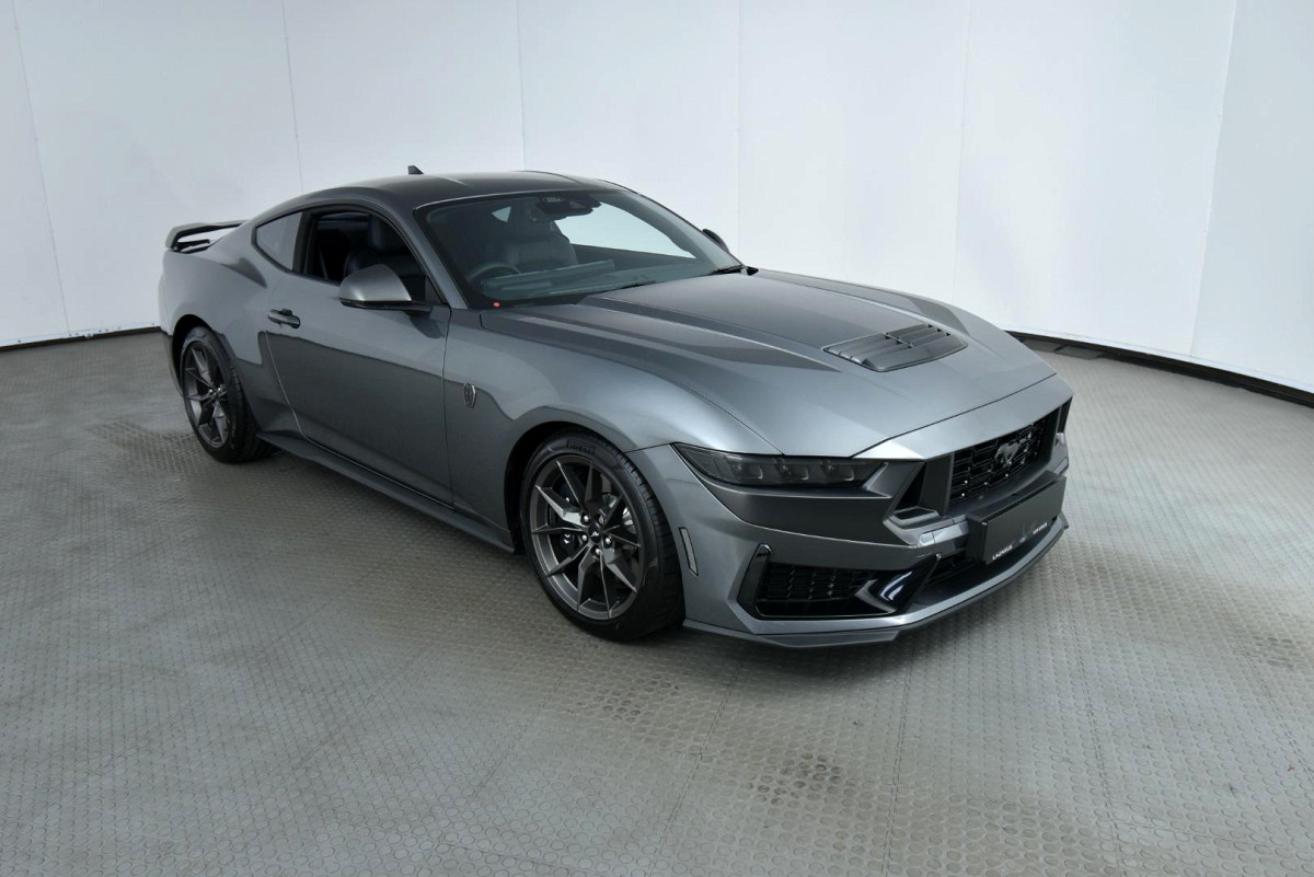 2026 FORD MUSTANG 5.0 DARK HORSE AT