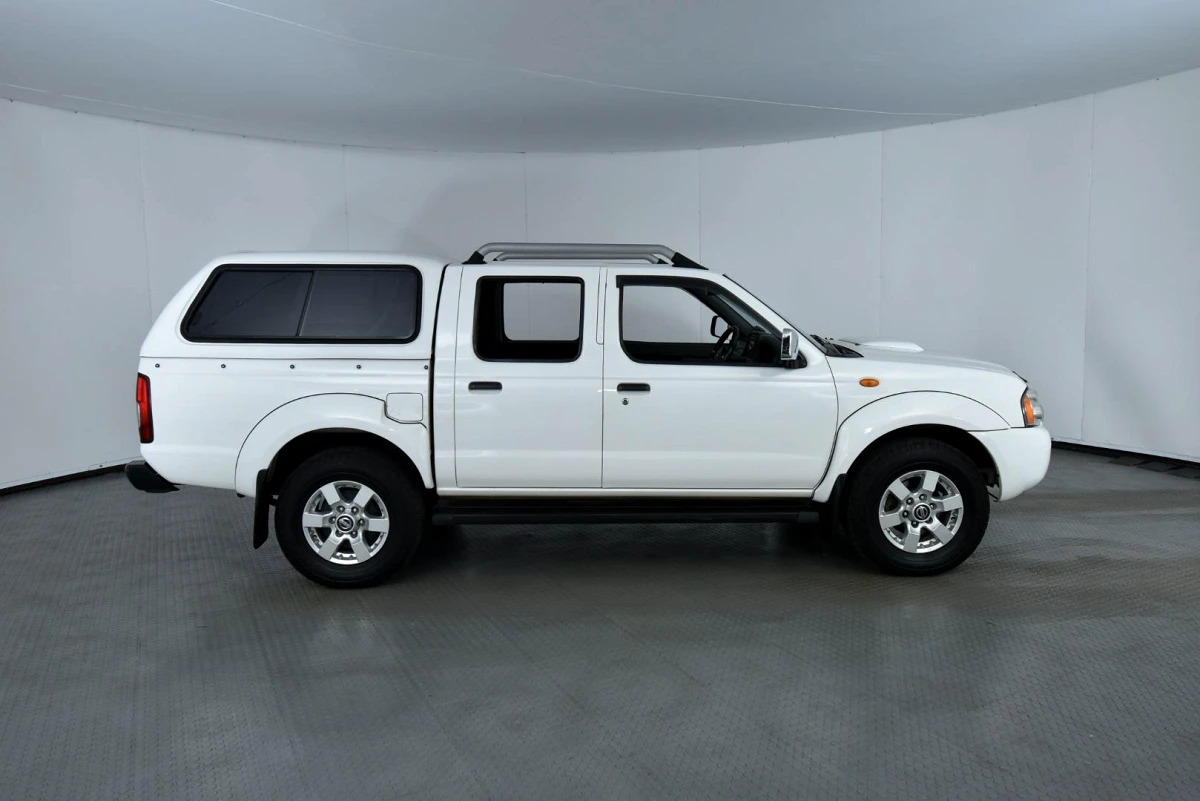 2022 NISSAN NP300 HARDBODY PROMO 2.5 TDi D/CAB SE HI-RIDER