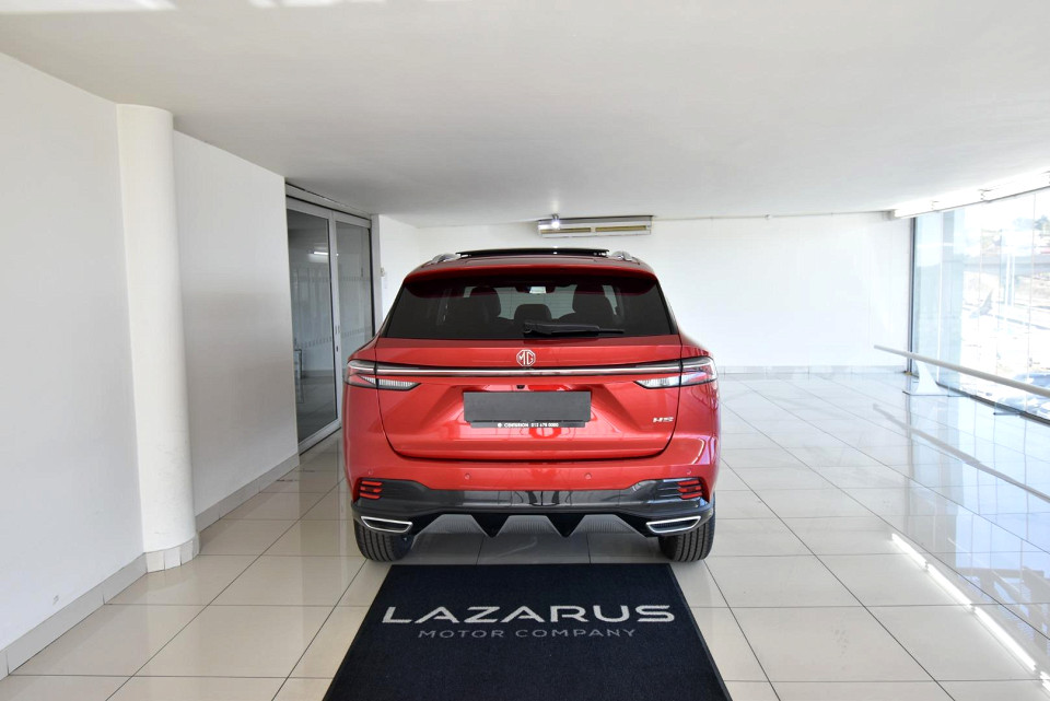 2025 MG HS 1.5T LUXURY AT