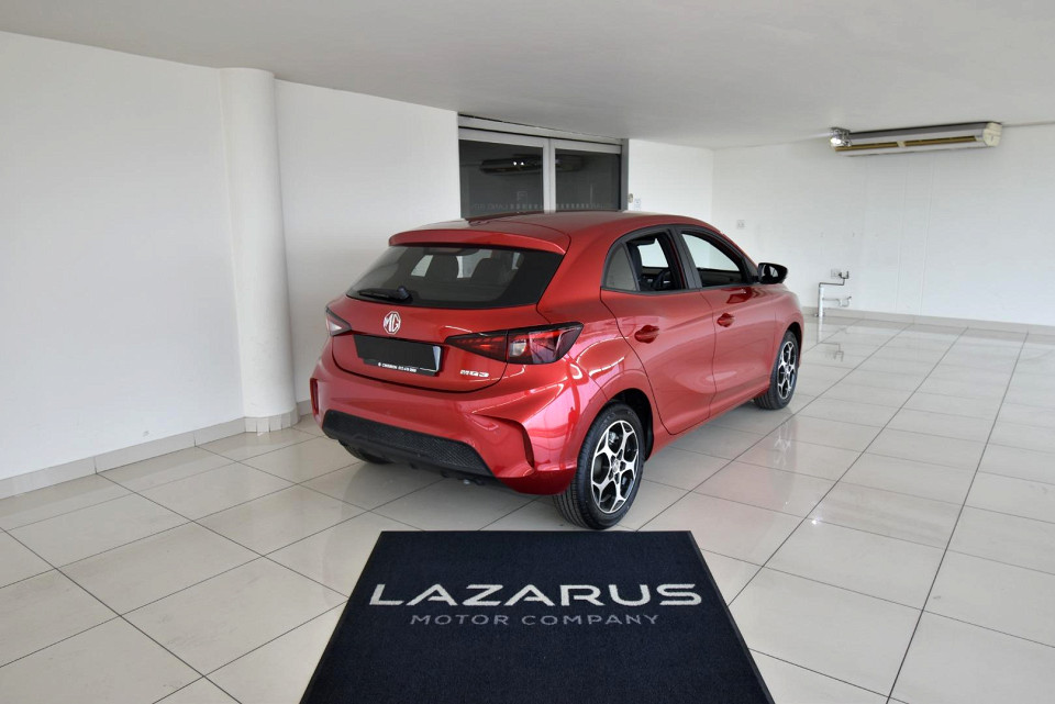 2025 MG MG3 1.5 LUXURY AT
