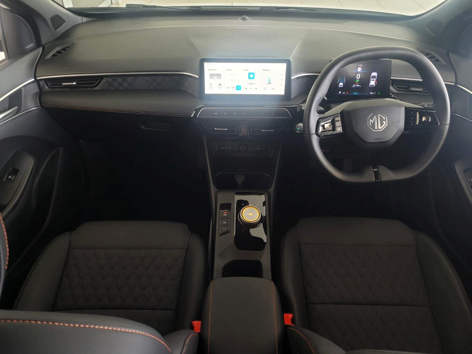 2025 MG MG3 1.5HEV LUXURY AT