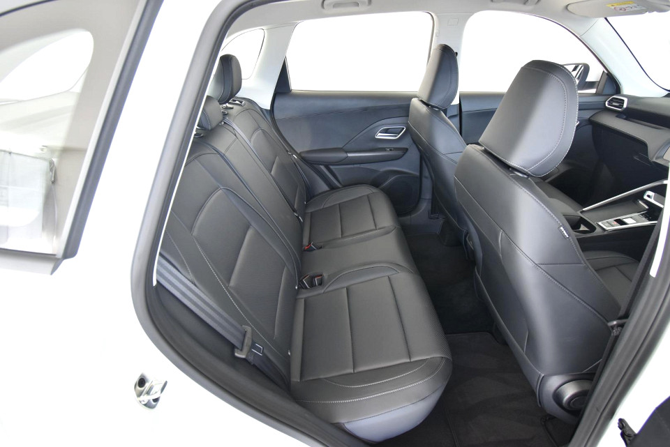 2025 MG ZS PRO 1.5T COMFORT CVT