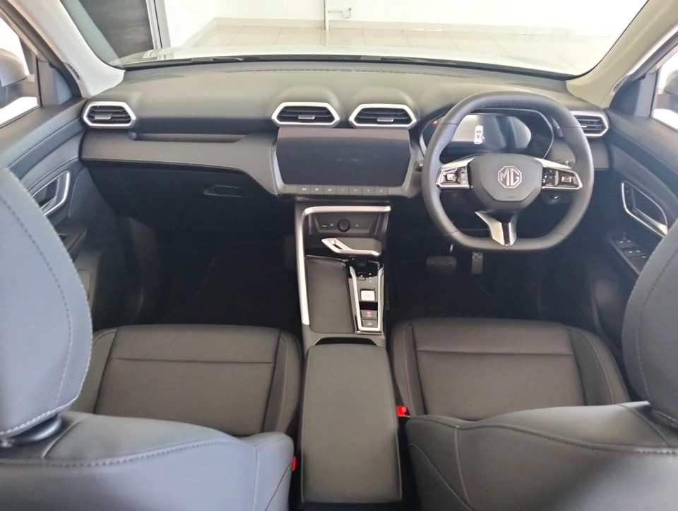 2025 MG ZS PRO 1.5T LUXURY CVT