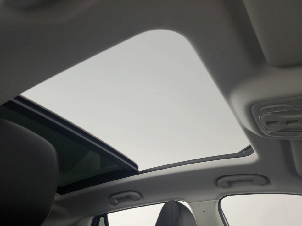 2025 MG HS 2.0T LUXURY AT