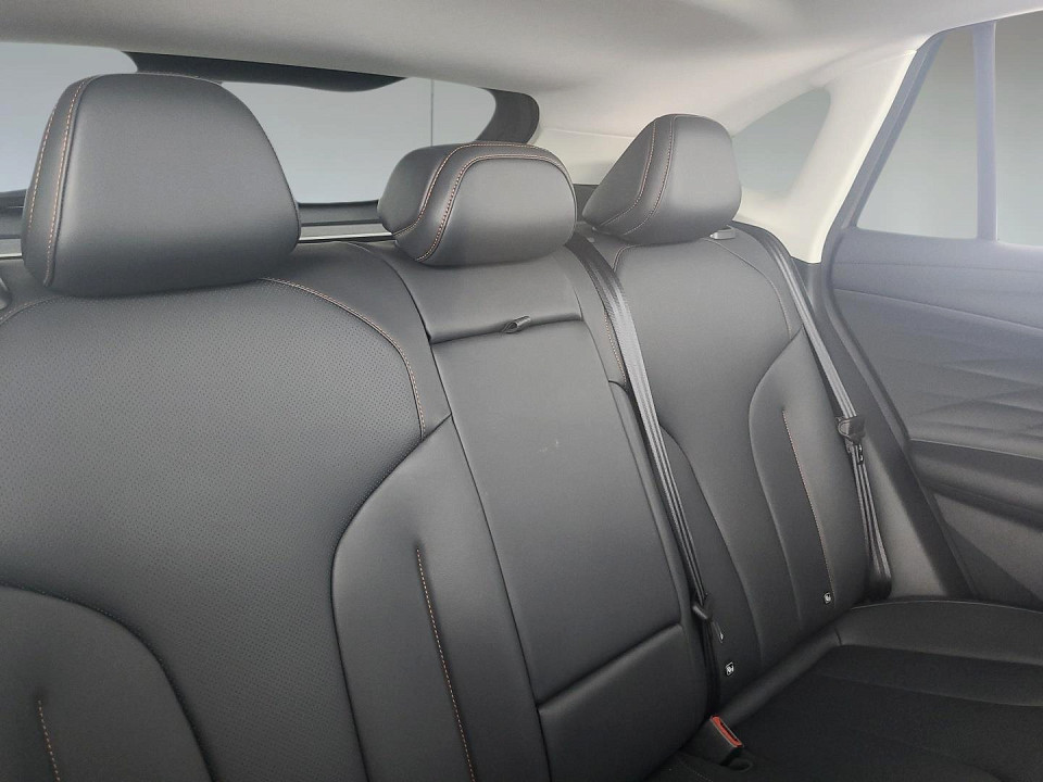 2025 MG HS 2.0T LUXURY AT