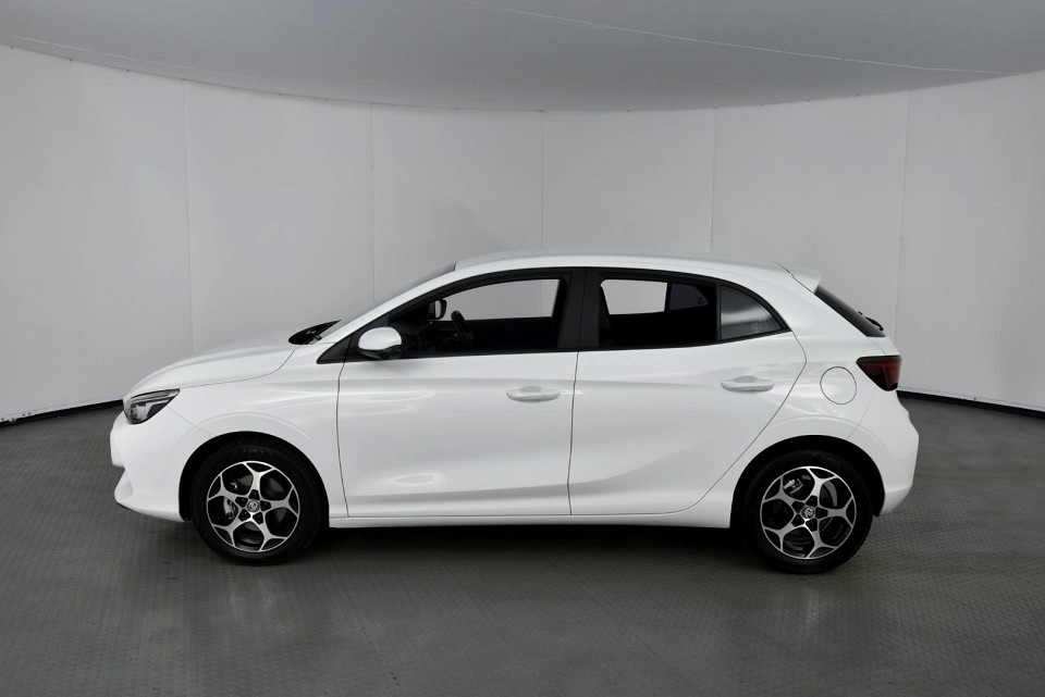 2025 MG MG3 1.5HEV LUXURY AT