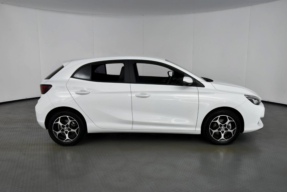 2025 MG MG3 1.5HEV LUXURY AT