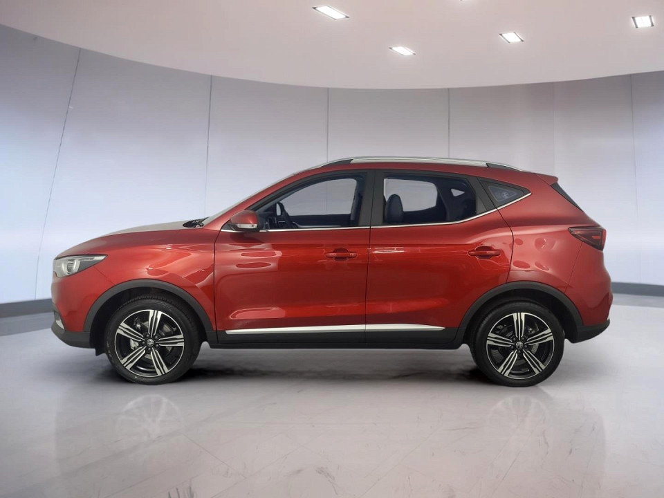 2025 MG ZS 1.5 LUXURY AT