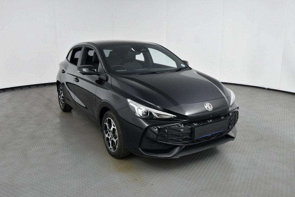 2025 MG MG3 1.5 LUXURY AT