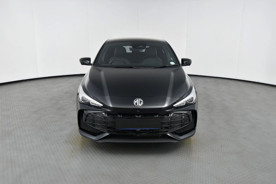 2025 MG MG3 1.5 LUXURY AT