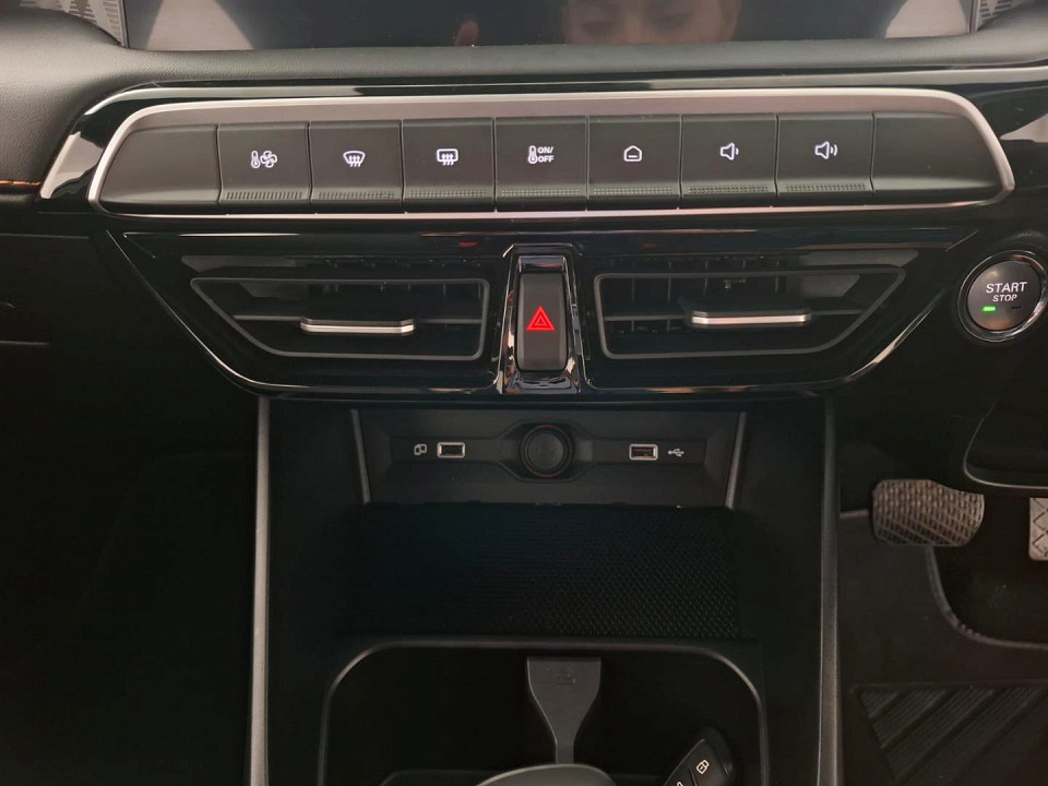 2025 MG MG3 1.5 LUXURY AT