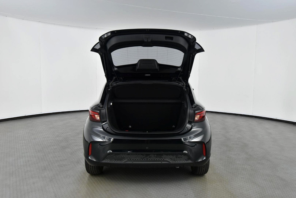 2025 MG MG3 1.5 LUXURY AT