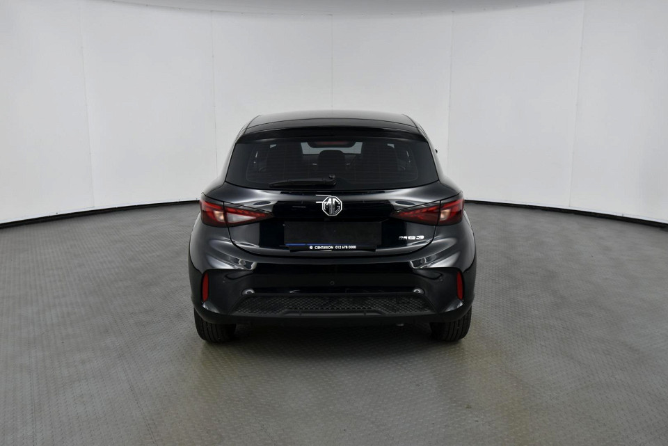 2025 MG MG3 1.5 LUXURY AT