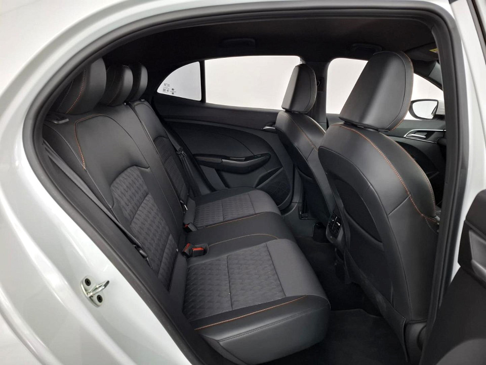 2025 MG MG3 1.5 LUXURY AT