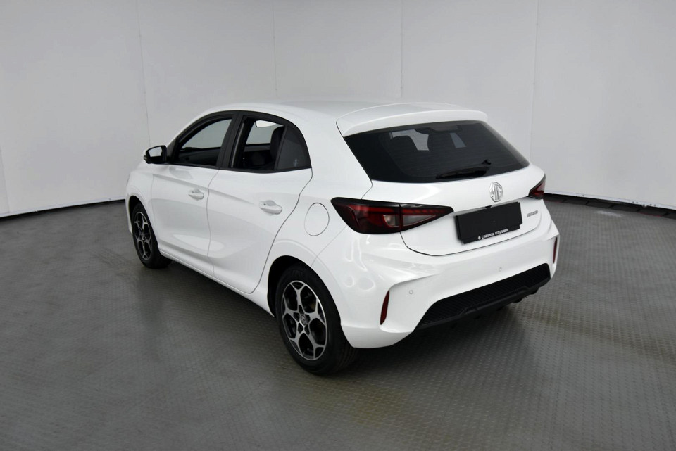 2025 MG MG3 1.5 LUXURY AT