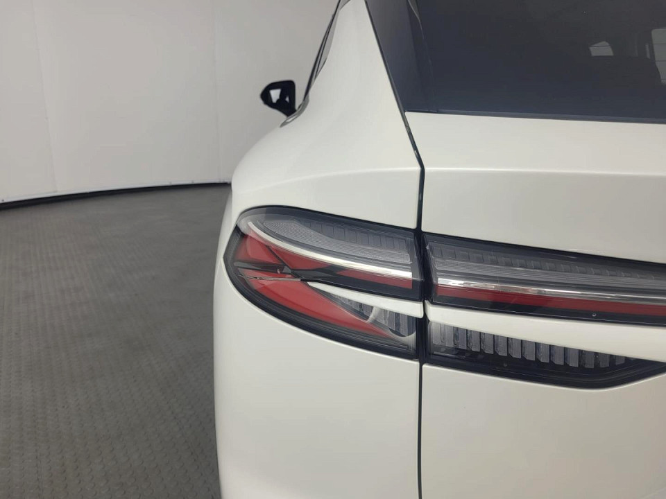 2026 MG HS 1.5T LUXURY AT