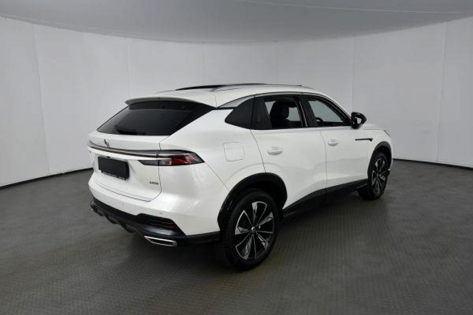 2026 MG HS 1.5T LUXURY AT