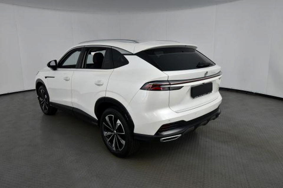 2026 MG HS 1.5T LUXURY AT