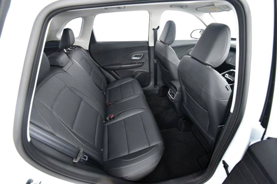 2026 MG ZS PRO 1.5T LUXURY CVT