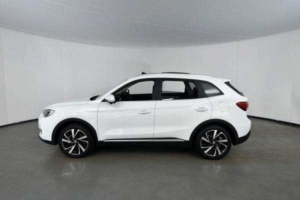 2026 MG ZS PRO 1.5T LUXURY CVT