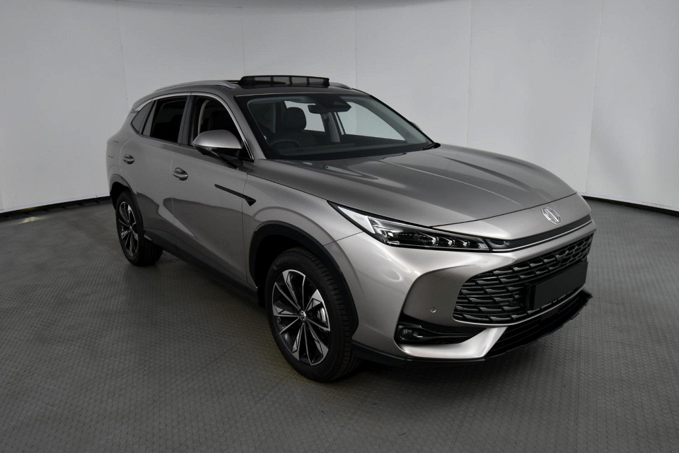 2026 MG HS 1.5T LUXURY AT