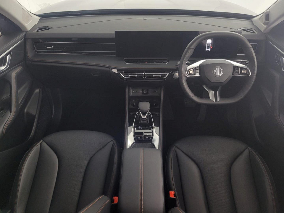 2026 MG HS 1.5T LUXURY AT