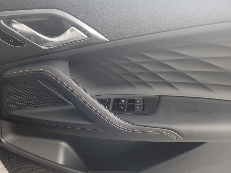 2026 MG HS 1.5T LUXURY AT