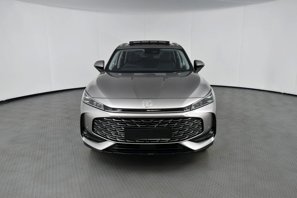 2026 MG HS 1.5T LUXURY AT