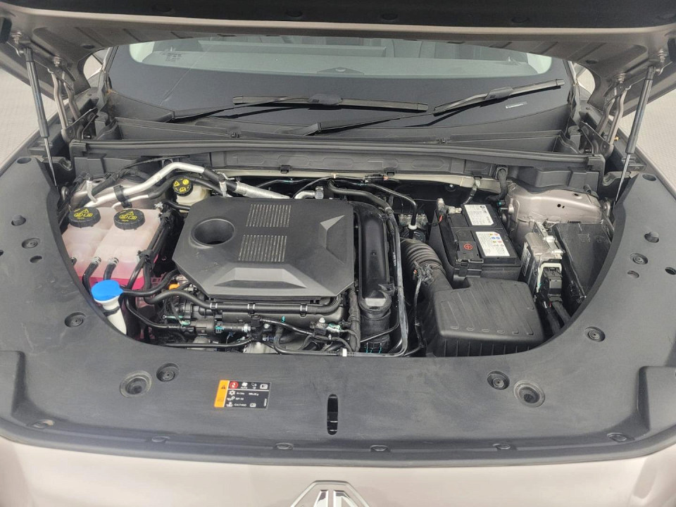 2026 MG HS 1.5T LUXURY AT