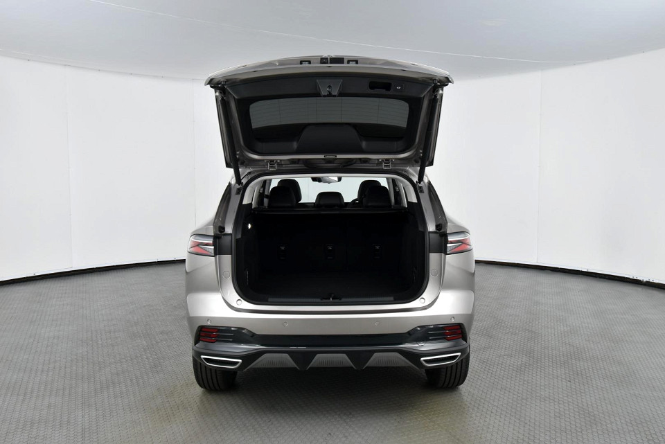 2026 MG HS 1.5T LUXURY AT