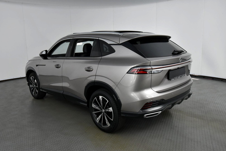 2026 MG HS 1.5T LUXURY AT