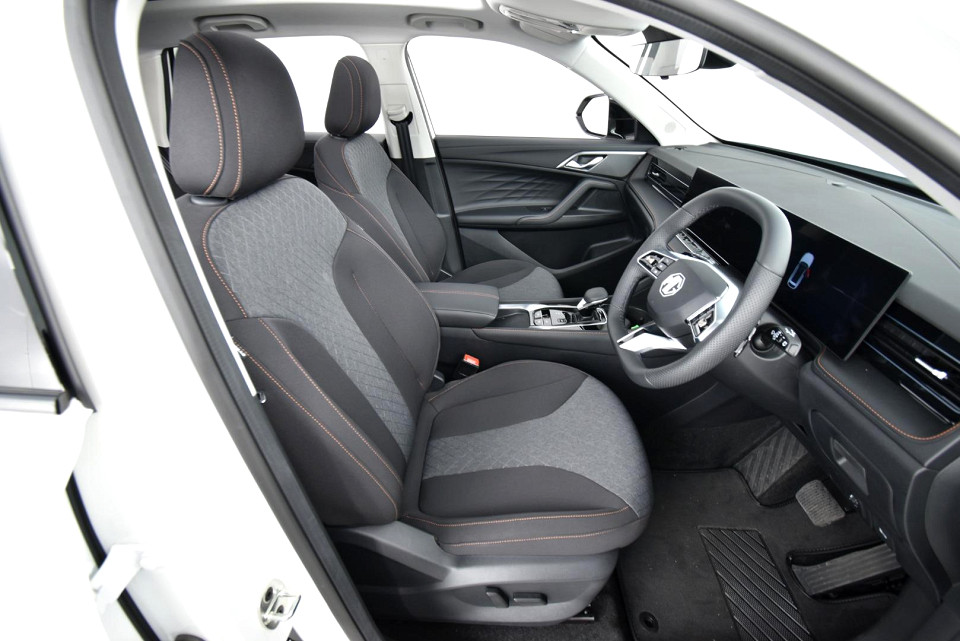 2026 MG HS 2.0T COMFORT AT