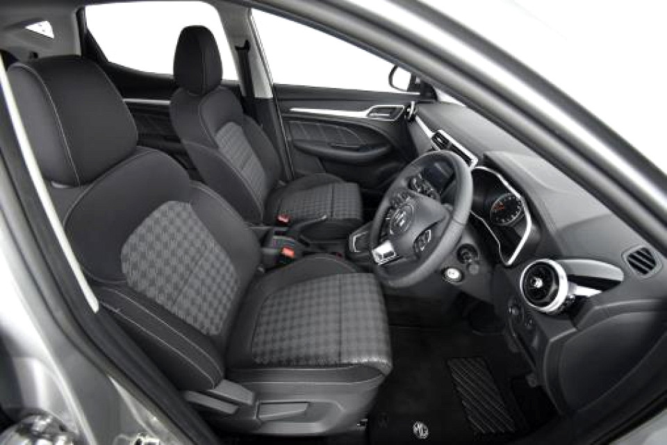 2026 MG ZS 1.5 COMFORT AT