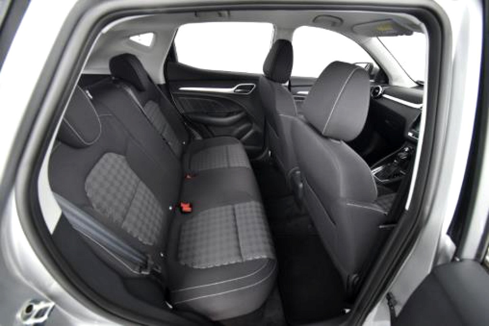 2026 MG ZS 1.5 COMFORT AT