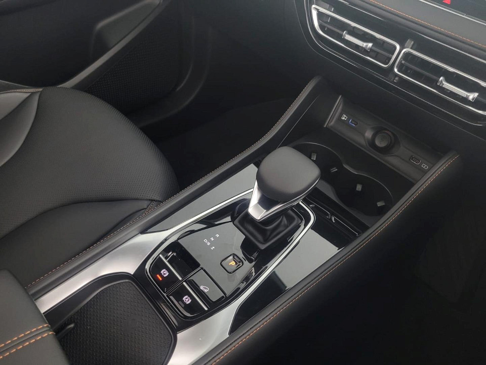 2026 MG HS 1.5T LUXURY AT