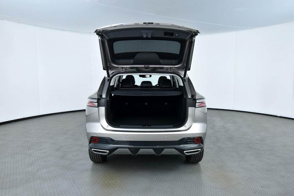 2026 MG HS 1.5T LUXURY AT