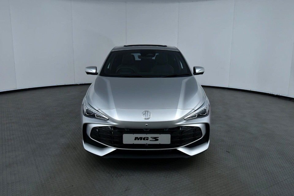 2026 MG MG3 1.5 LUXURY AT