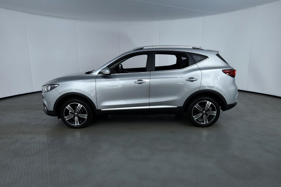 2026 MG ZS 1.5 LUXURY AT