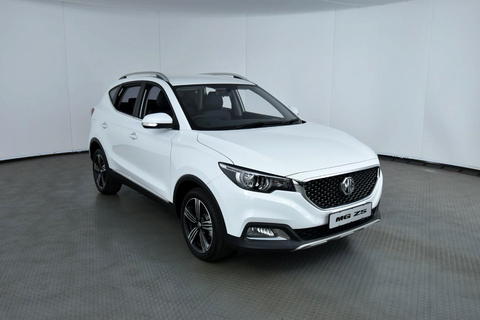 2026 MG ZS 1.5 LUXURY AT