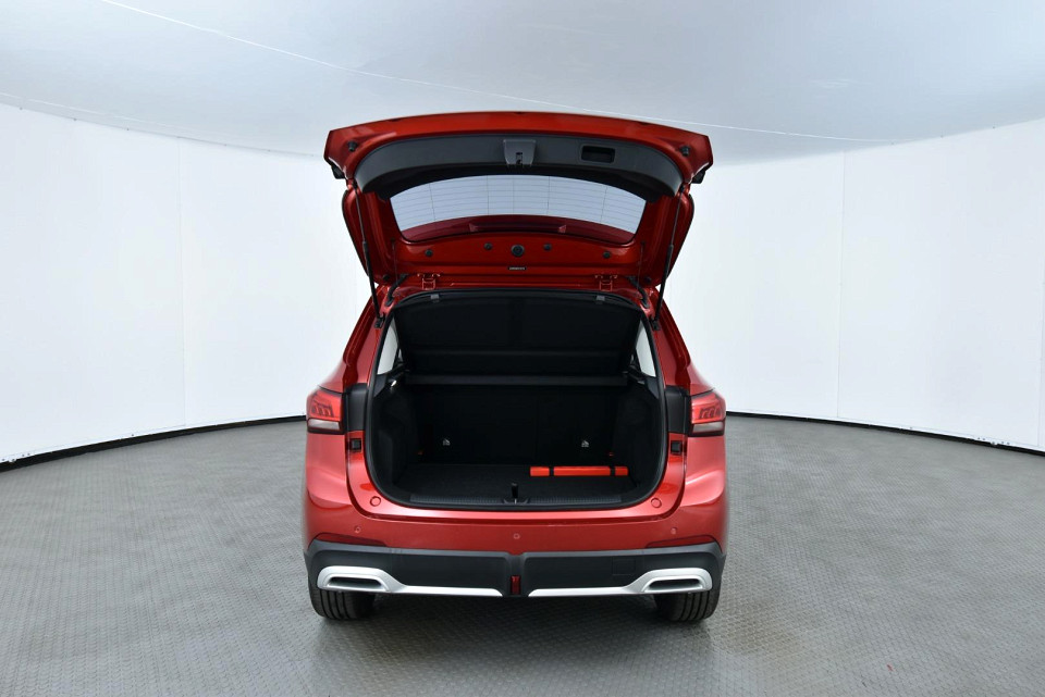 2026 MG ZS PRO 1.5T LUXURY CVT