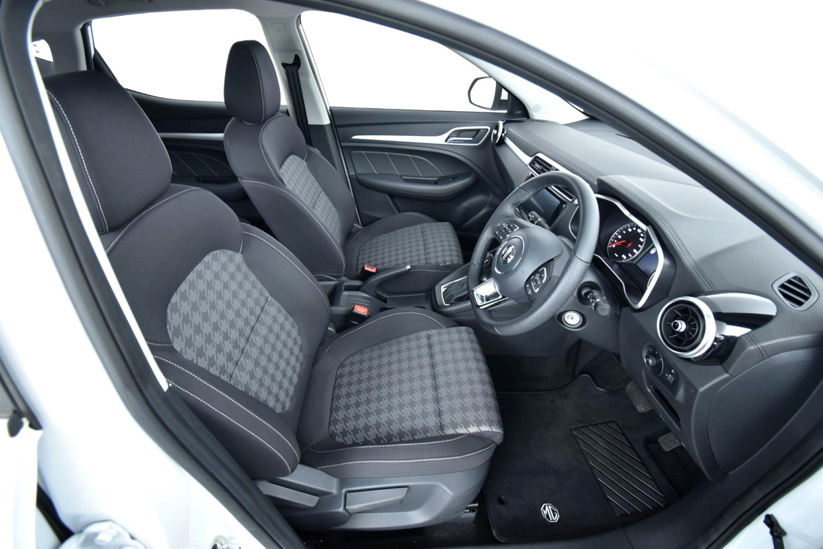 2026 MG ZS 1.5 COMFORT AT