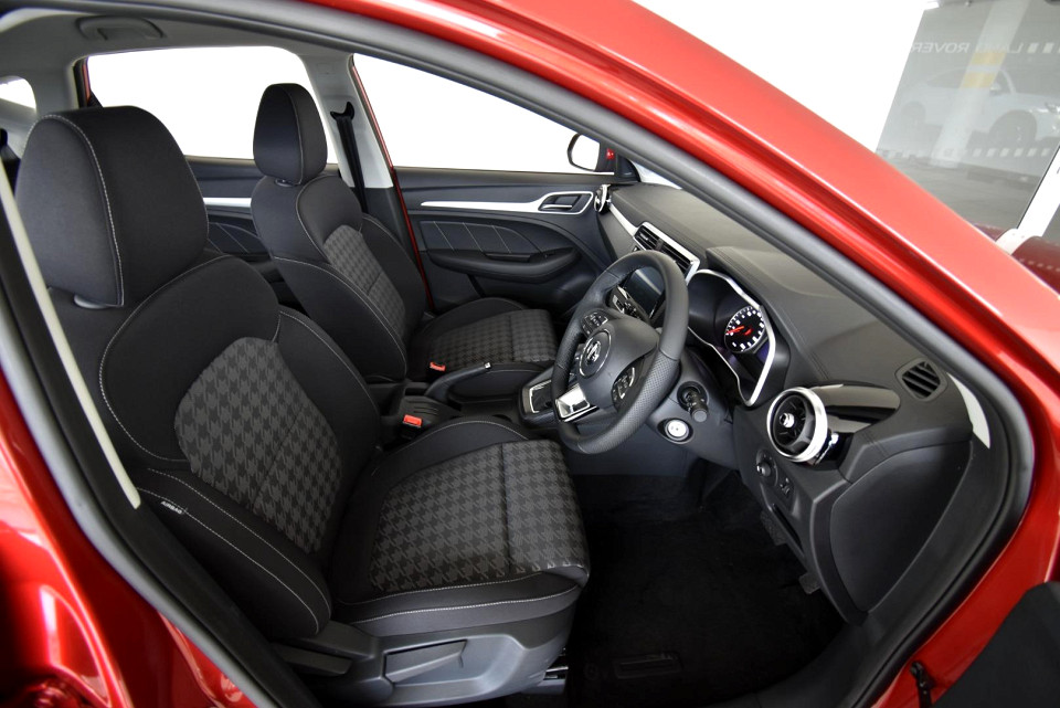 2025 MG ZS 1.5 COMFORT AT