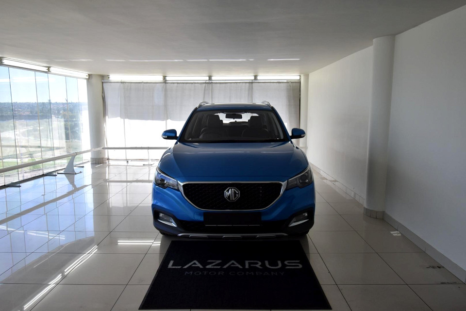 2025 MG ZS 1.5 LUXURY AT